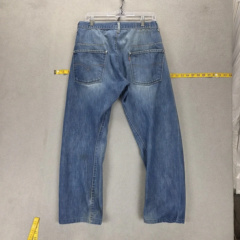 VTG Levis Engineered Jeans Mens Blue Twisted Medium Wash Altered Hem Fits 30x28